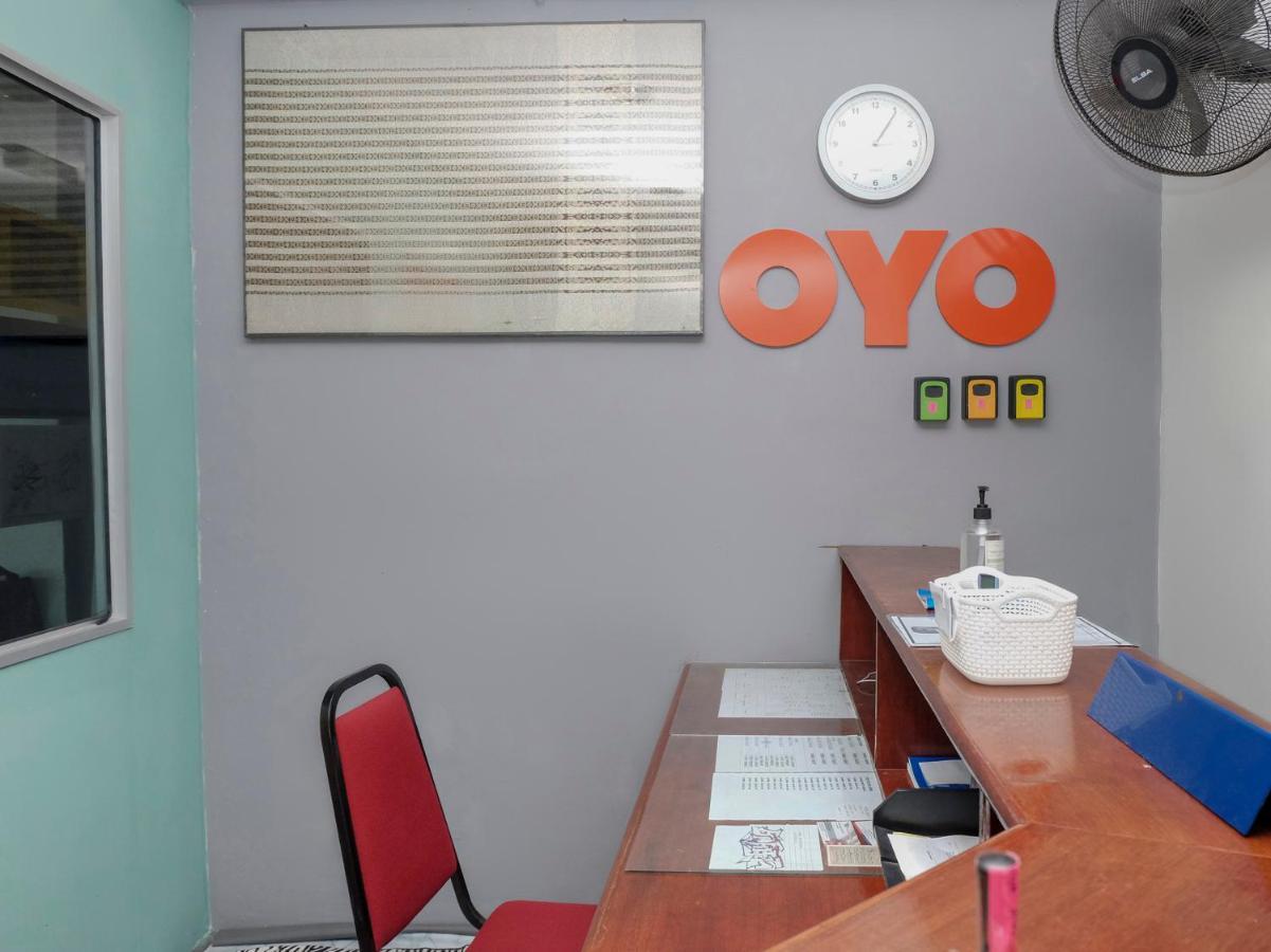 Oyo 90120 Mi Hotel Dungun Eksteriør billede