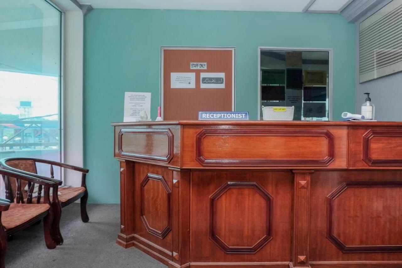 Oyo 90120 Mi Hotel Dungun Eksteriør billede